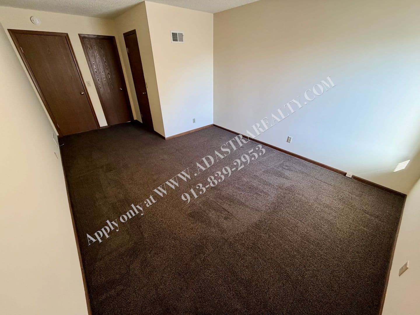 Overland Park House: 6650 W 150th St,