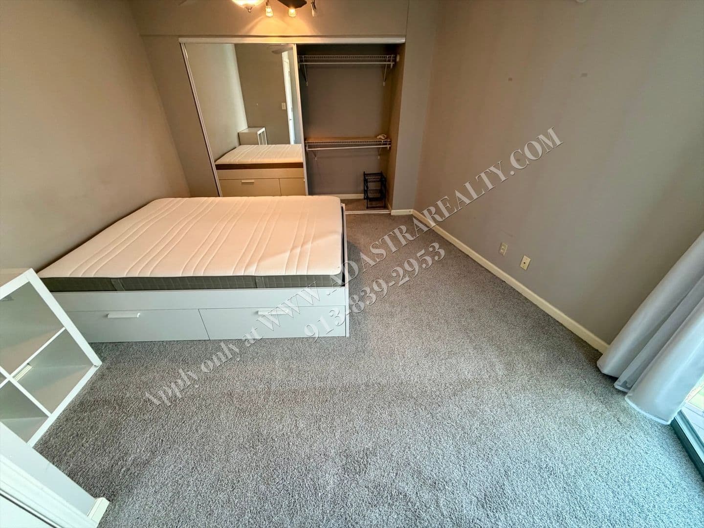 Kansas City House: 3838 Rainbow Blvd,