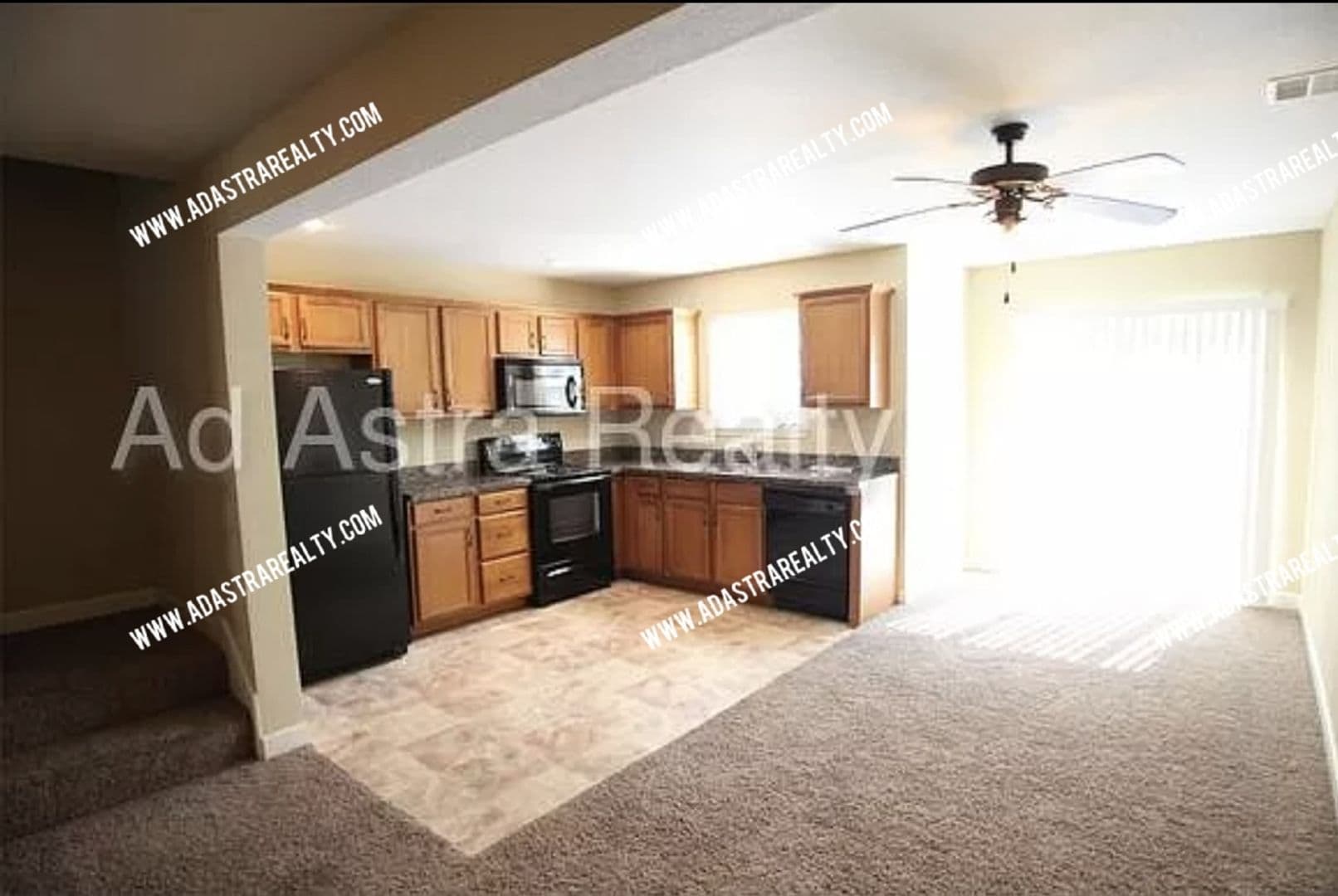 Platte City House: 13755 Post Oak Ln,
