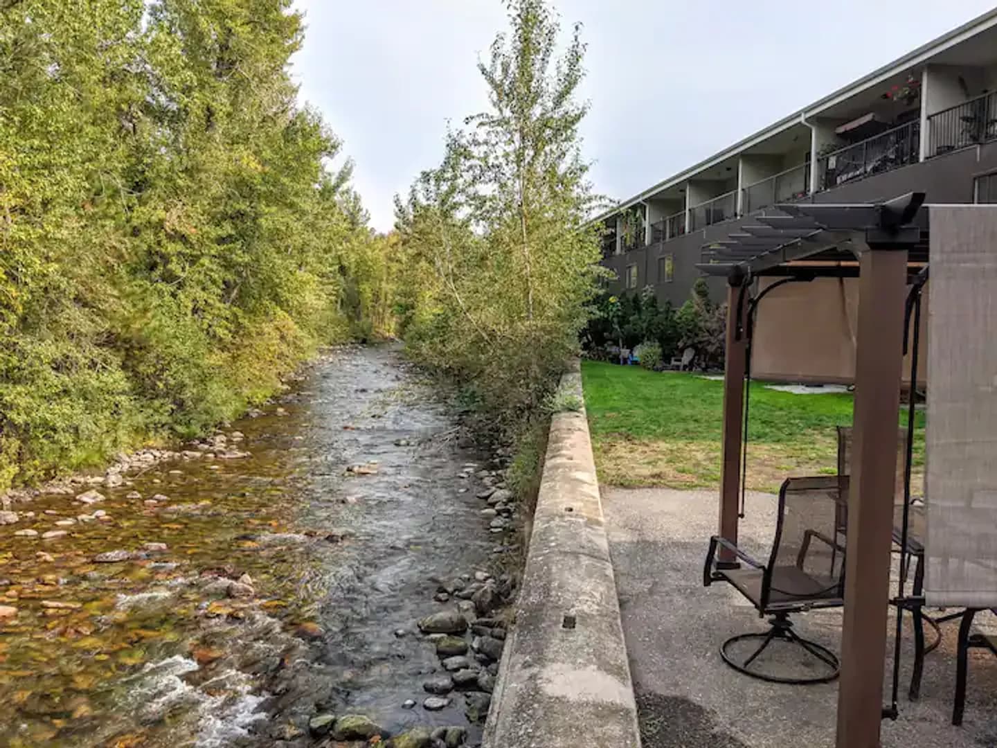 Missoula Apartment: 775 Monroe