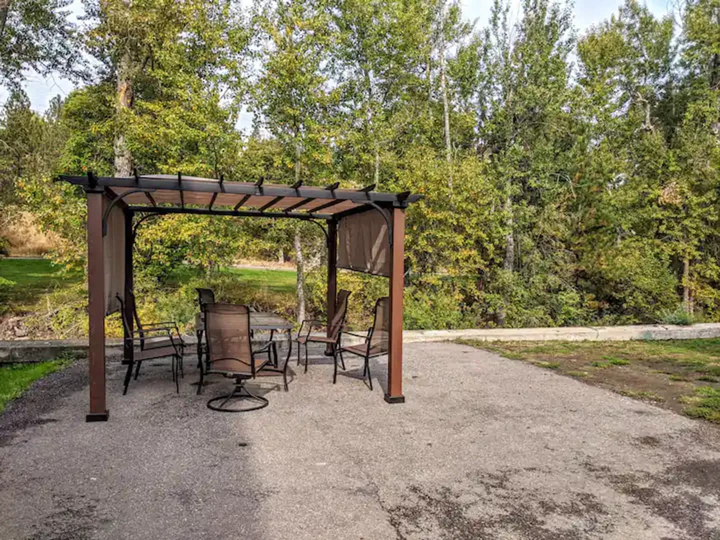 Missoula Apartment: 775 Monroe