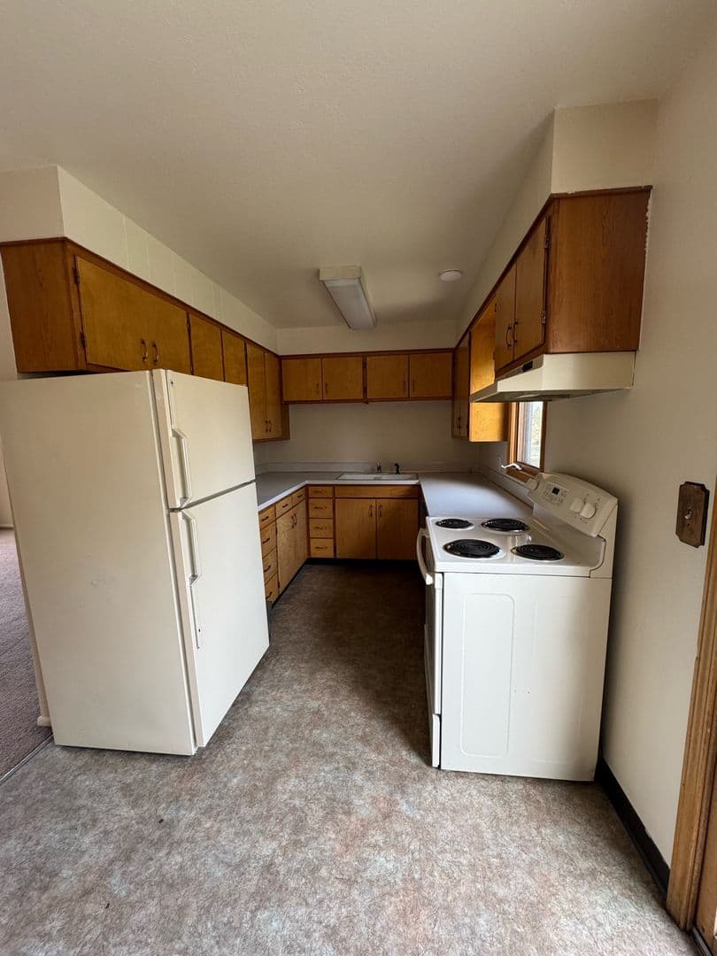 Missoula Apartment: 804/806 Whitaker Drive
