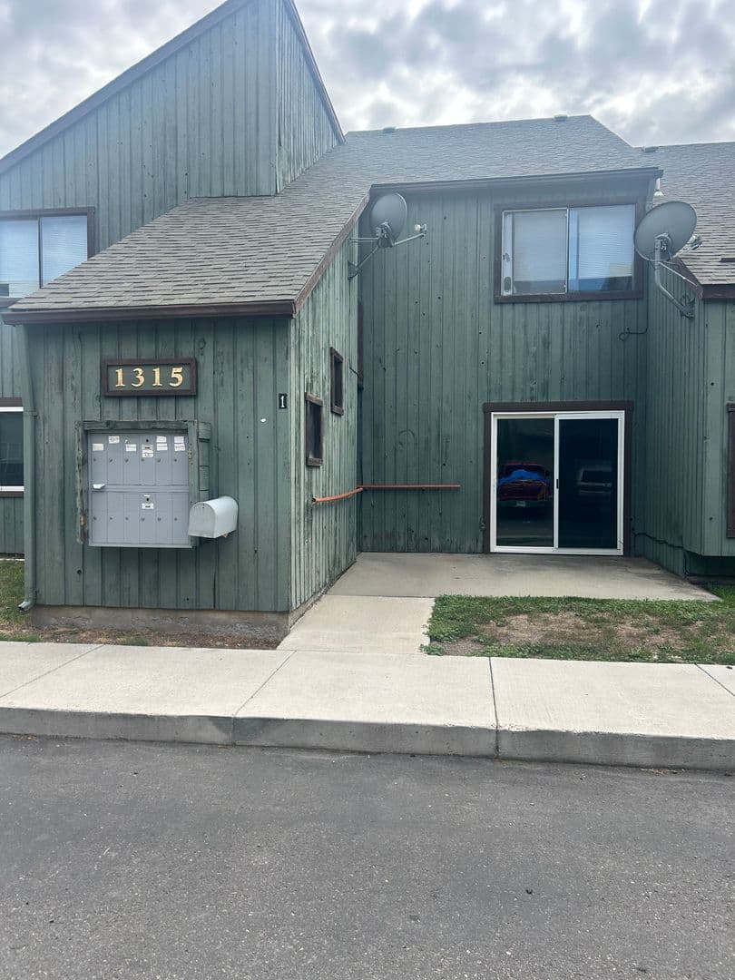 Missoula Apartment: 1315 E. Broadway