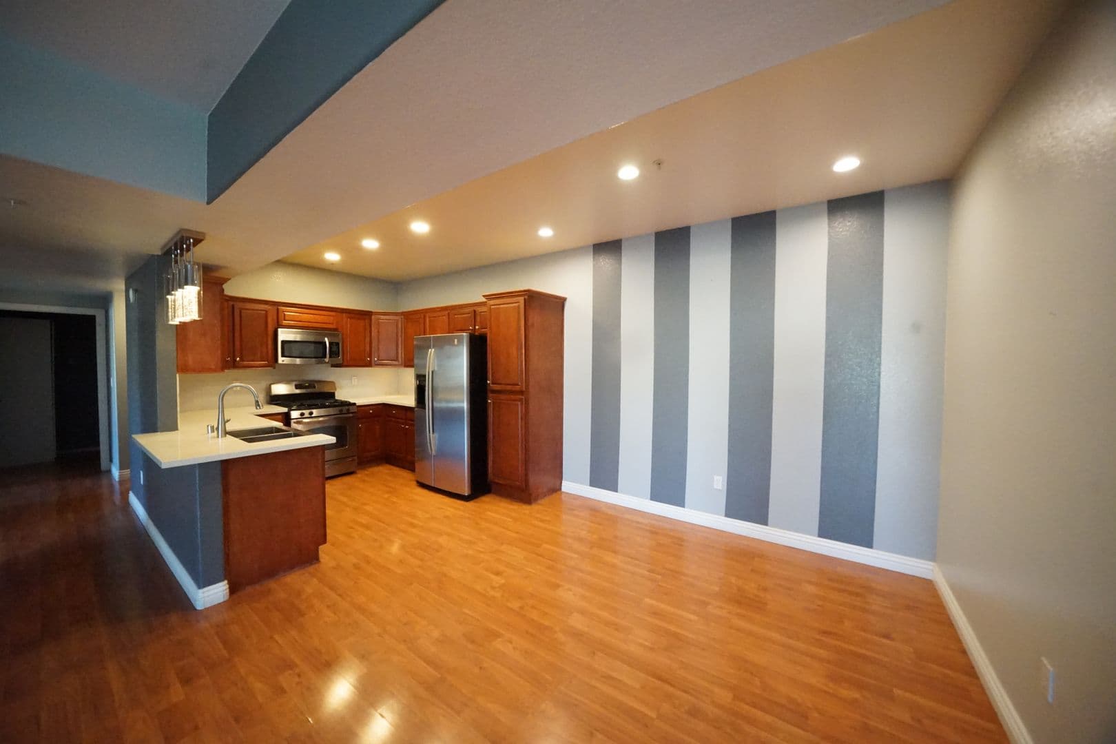 Henderson Condo: 2291 W Horizon Ridge Pkwy #4220