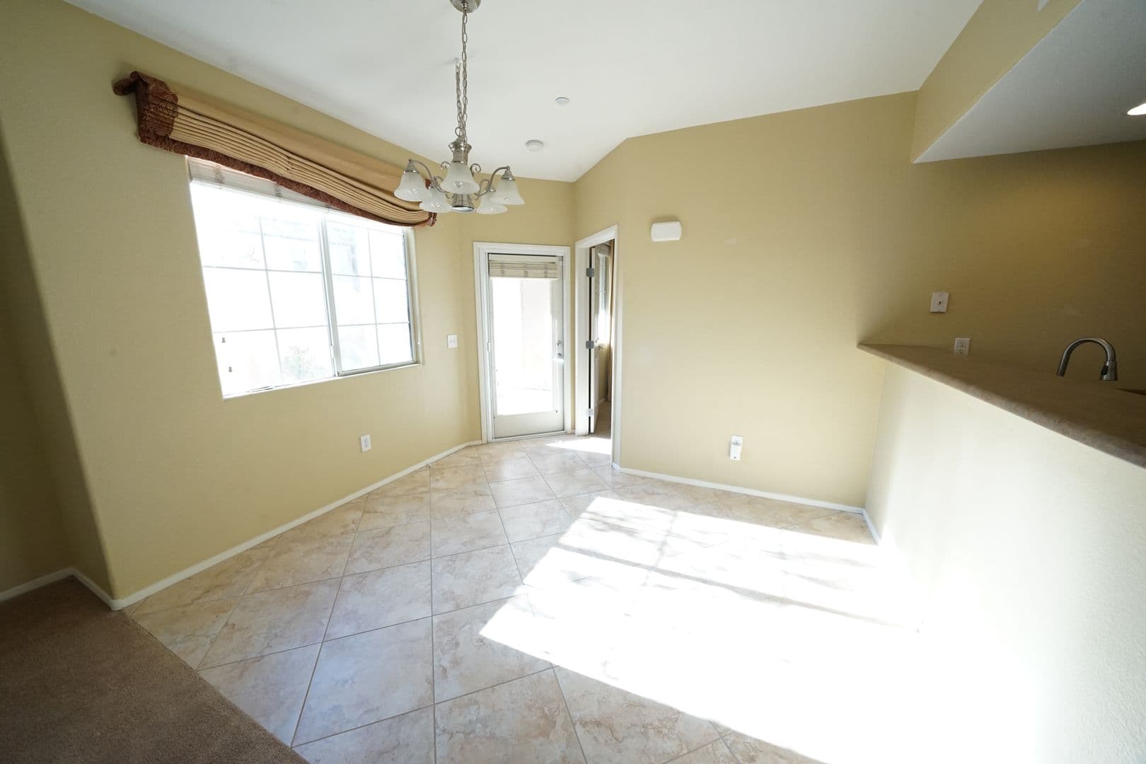 Henderson Condo: 50 Aura De Blanco St #1103