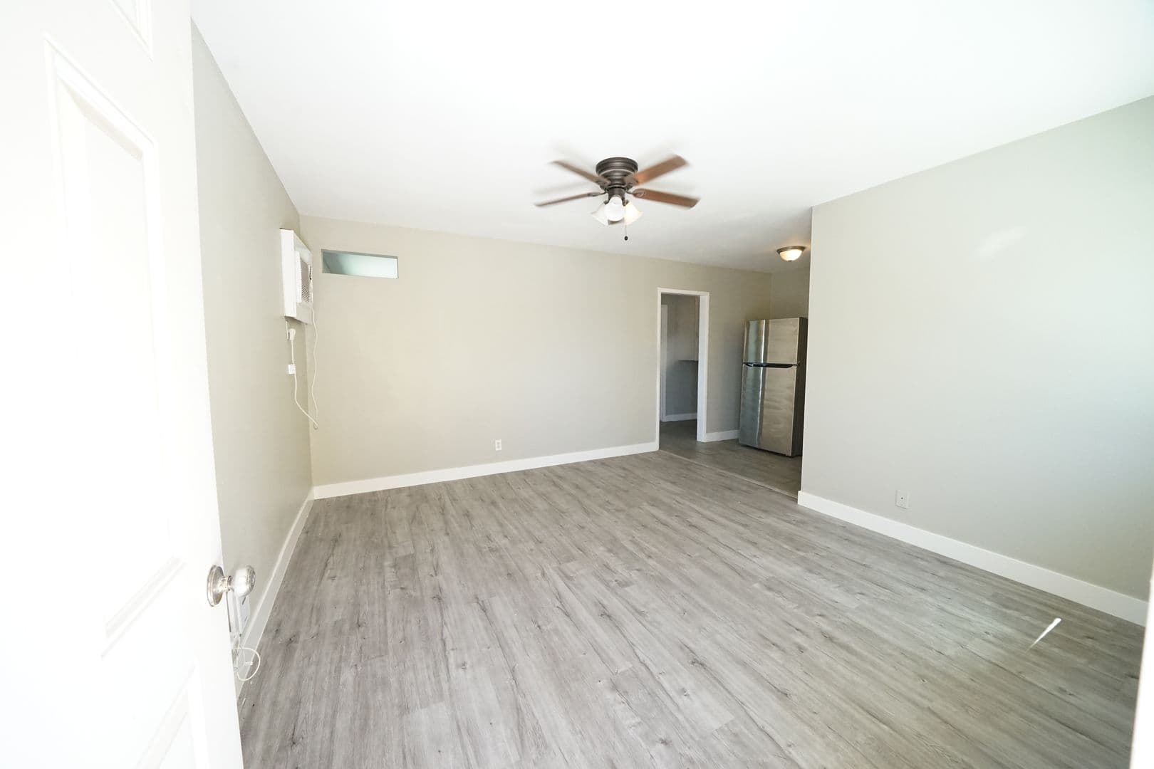 Las Vegas Apartment: 214 S 14th St