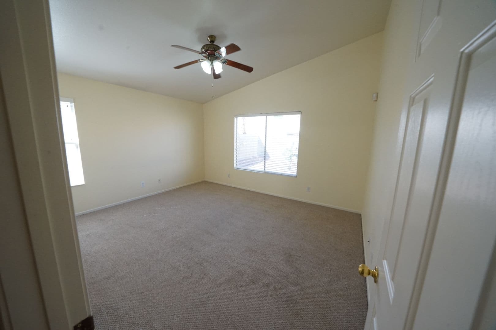 Henderson House: 700 Pine Field Ln
