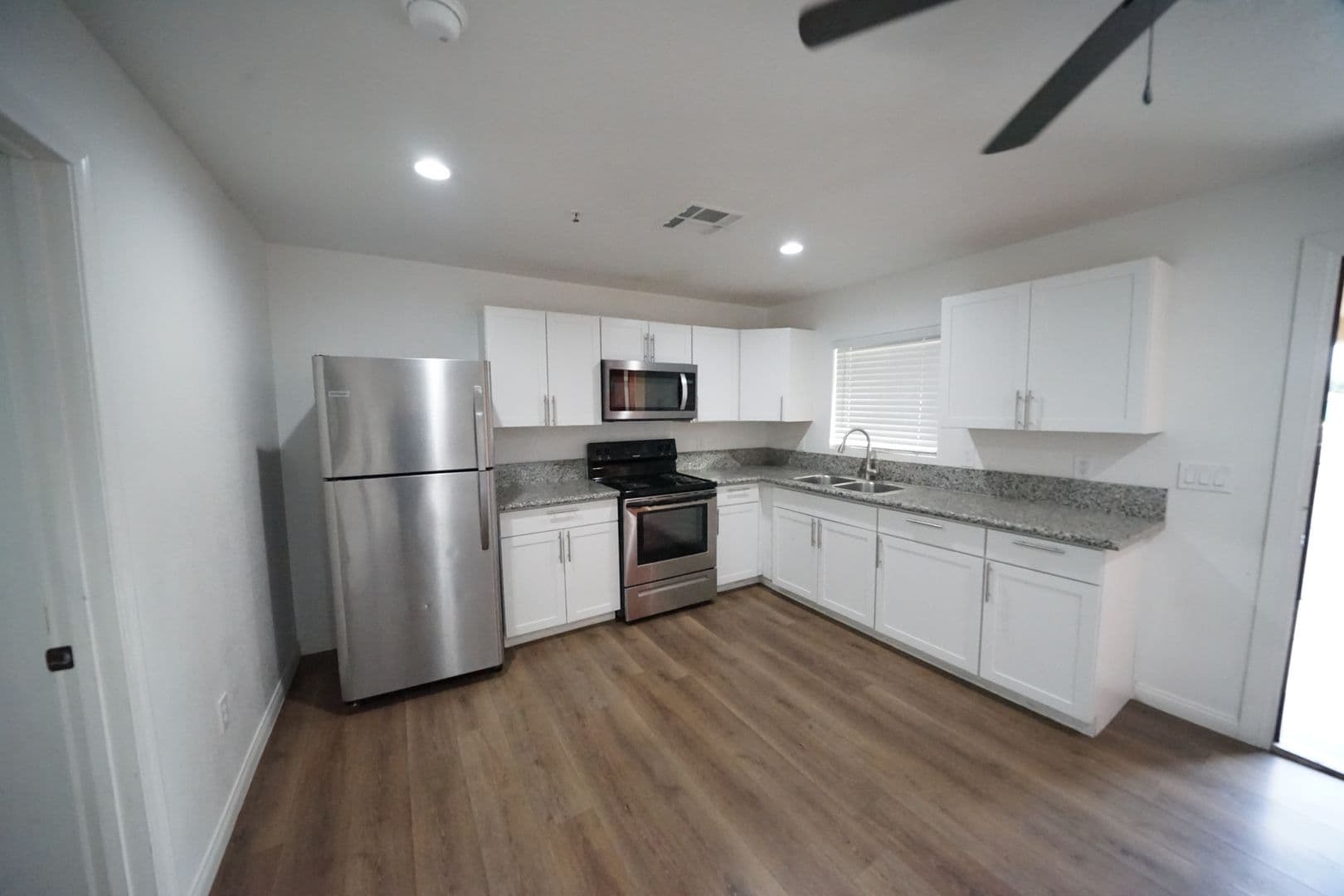 Las Vegas Apartment: 1175 S Mojave Rd