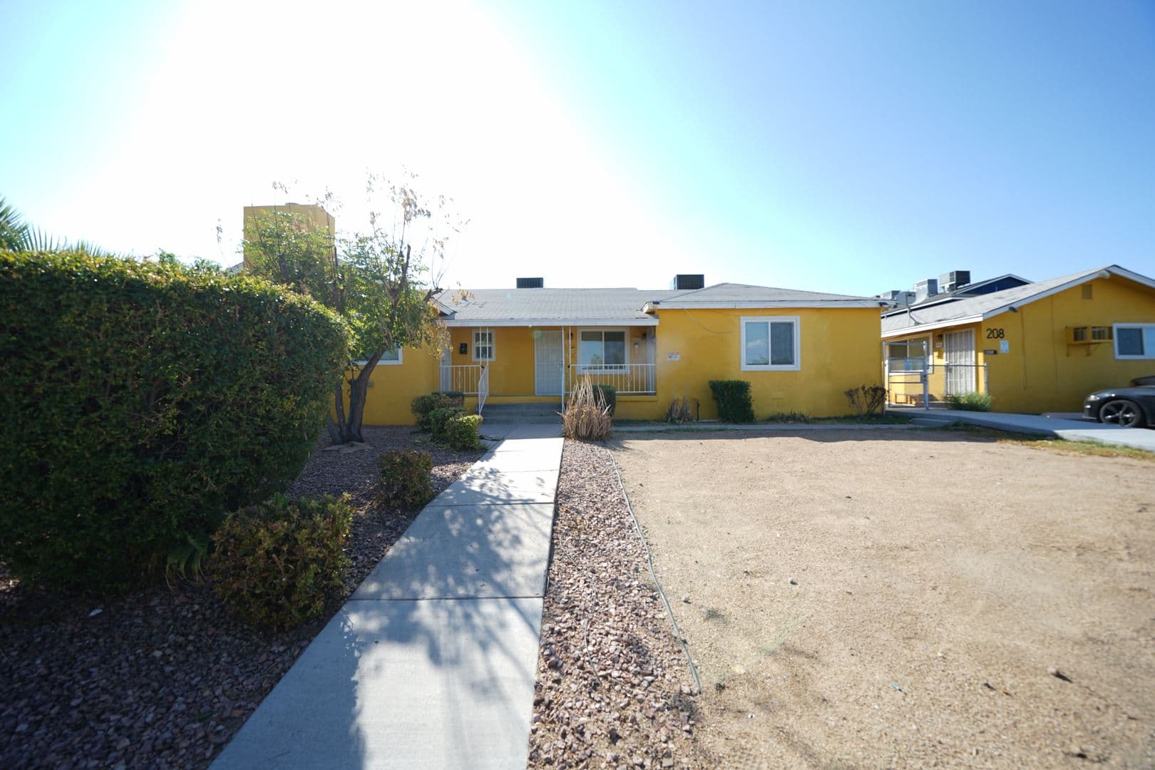 Las Vegas Apartment: 214 S 14th St