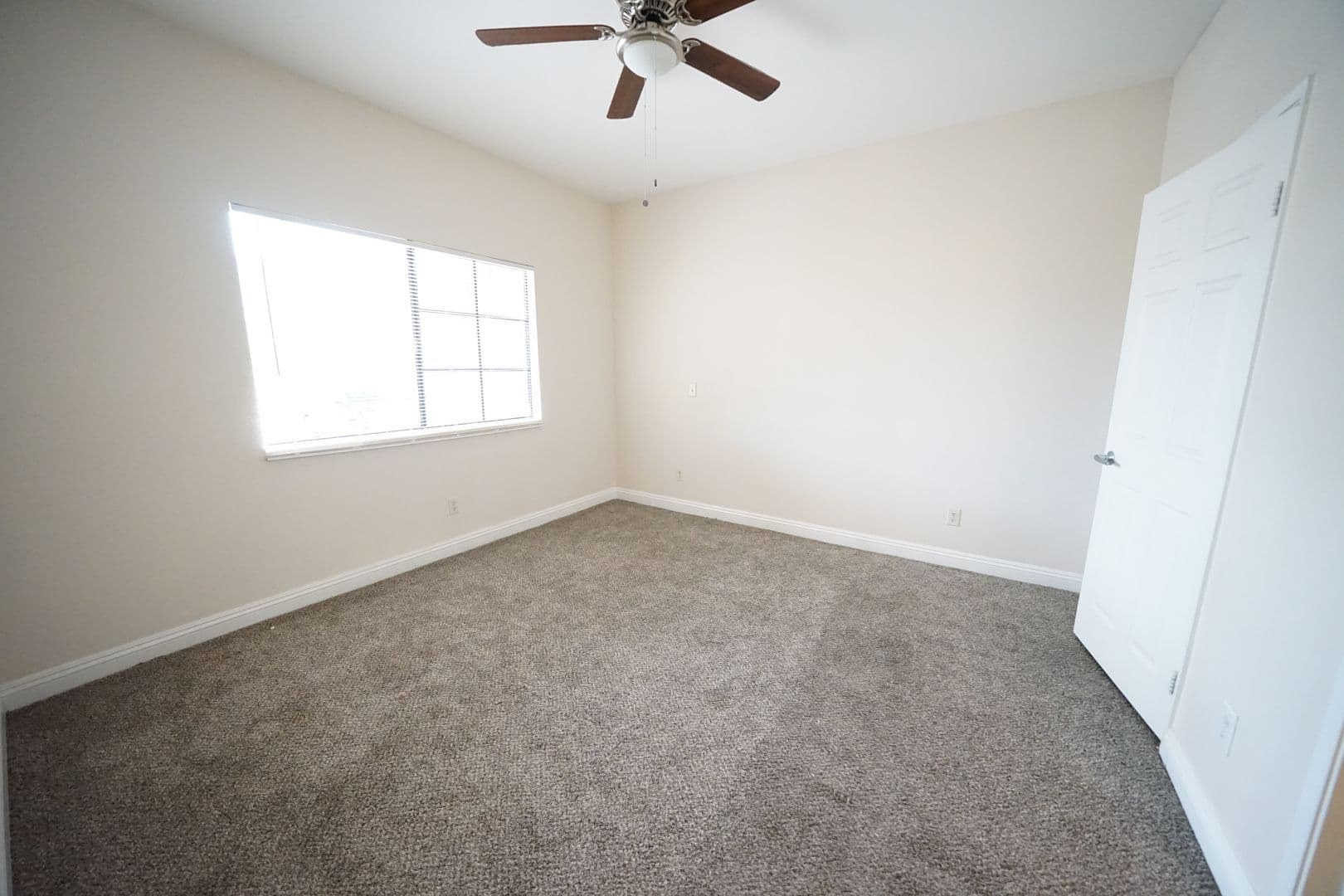 Las Vegas House: 5146 S Jones Blvd #104 - Bldg #2