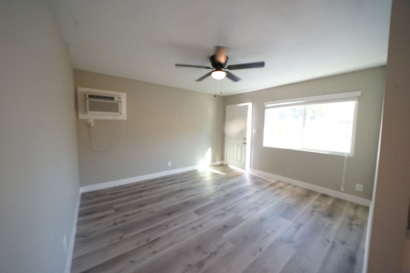 Las Vegas Apartment: 214 S 14th St