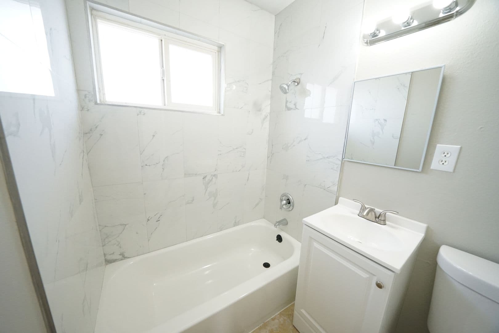 Las Vegas Apartment: 214 S 14th St