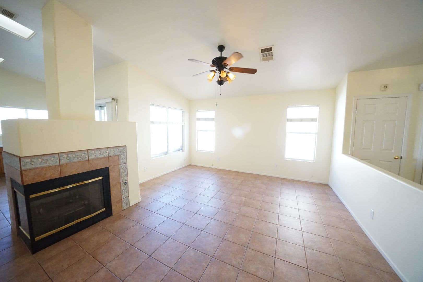 Henderson House: 700 Pine Field Ln