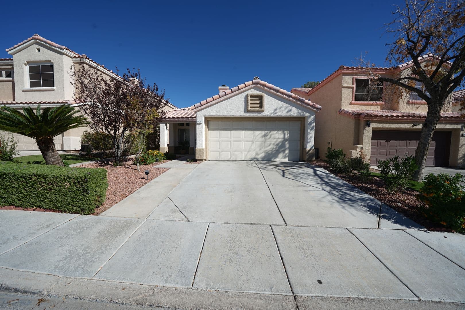 Las Vegas House: 9520 Aspen Glow Dr
