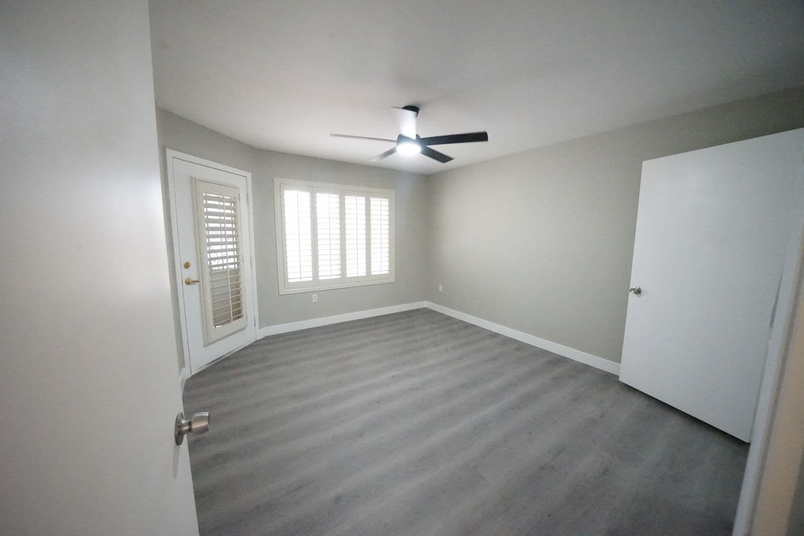 Las Vegas Condo: 5710 E Tropicana Ave #1032