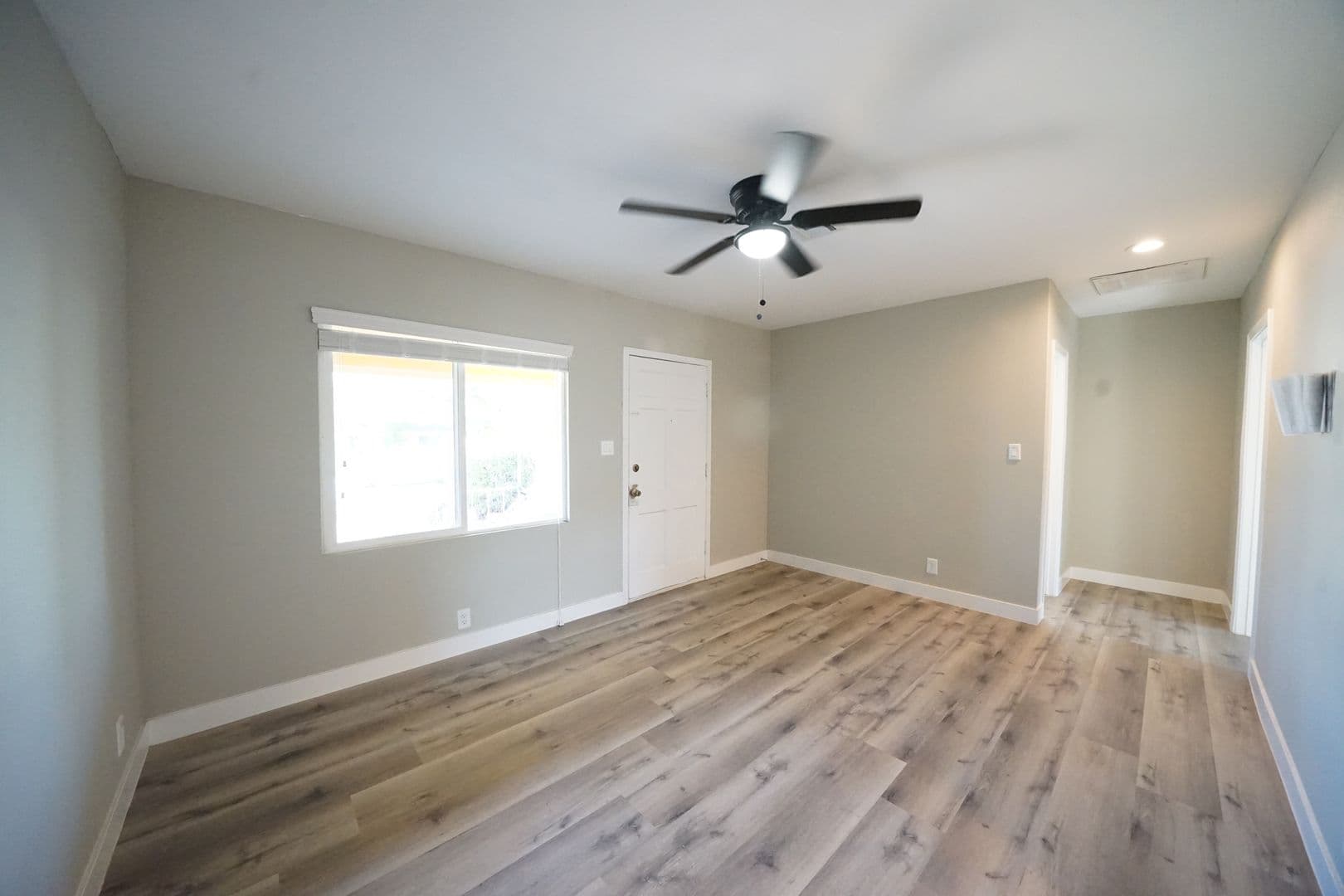 Las Vegas Apartment: 214 S 14th St