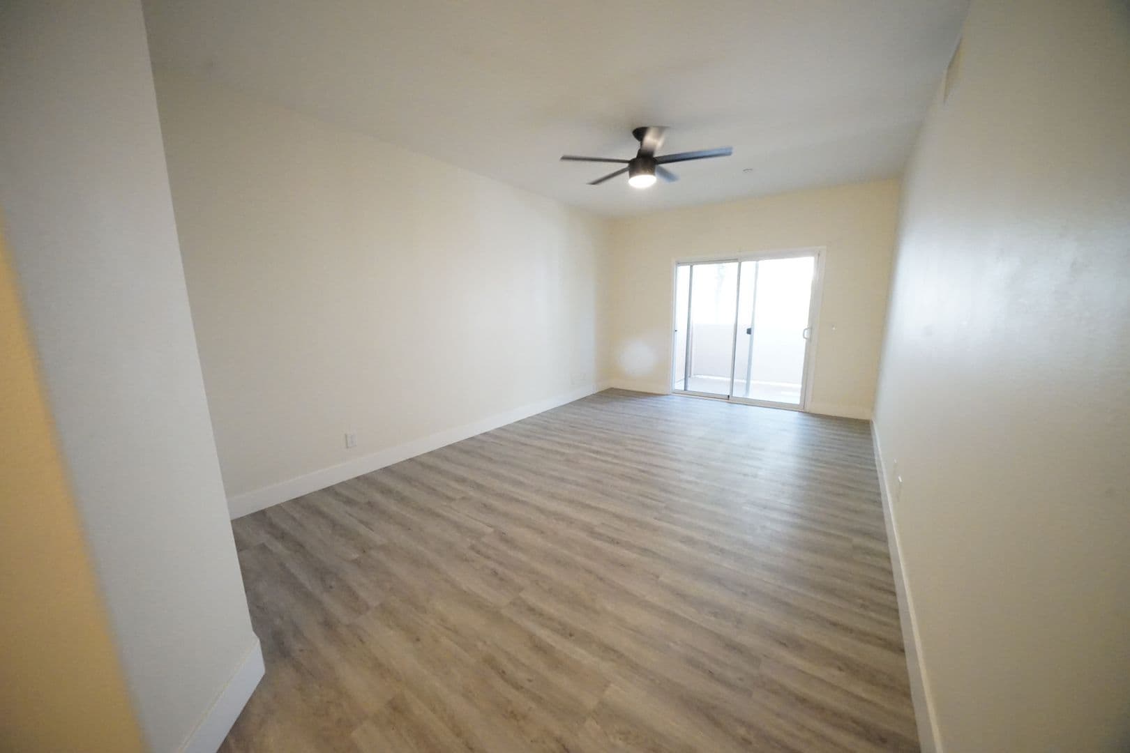 Henderson Condo: 50 Aura De Blanco St #18101