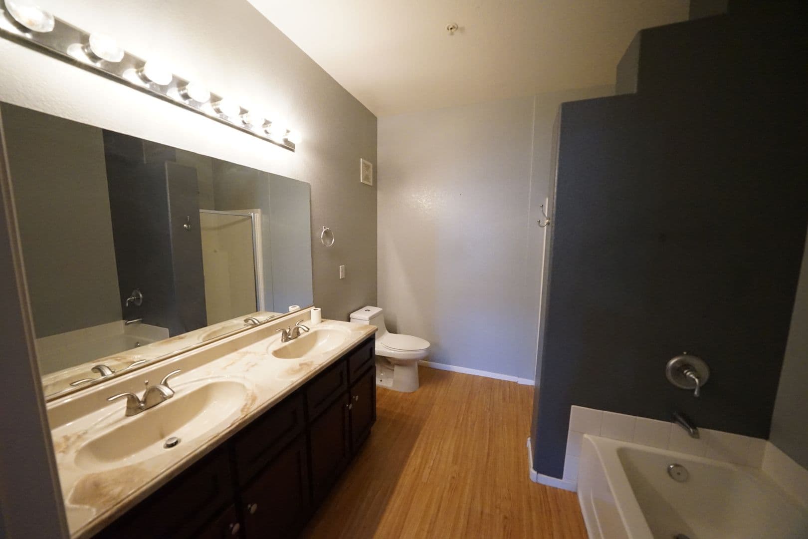 Henderson Condo: 2291 W Horizon Ridge Pkwy #4220