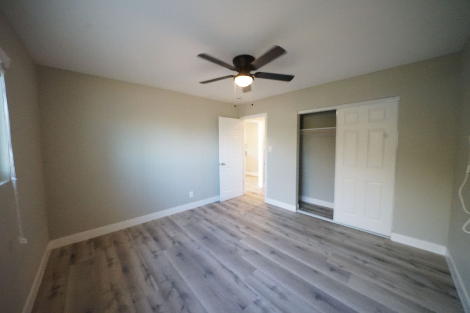 Las Vegas Apartment: 214 S 14th St