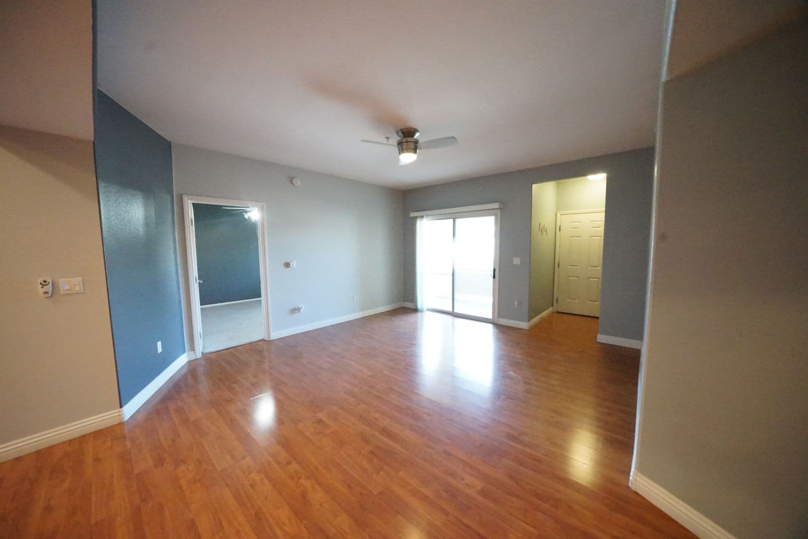 Henderson Condo: 2291 W Horizon Ridge Pkwy #4220