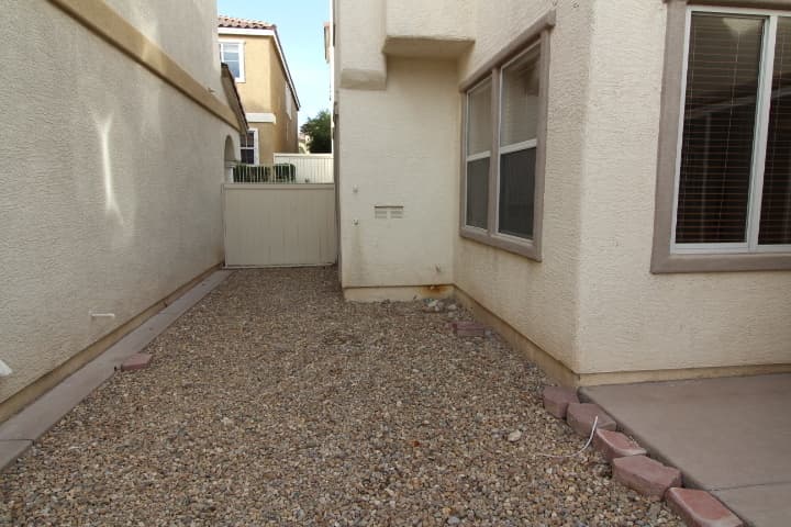 Las Vegas House: 6709 Bluebell Garden St