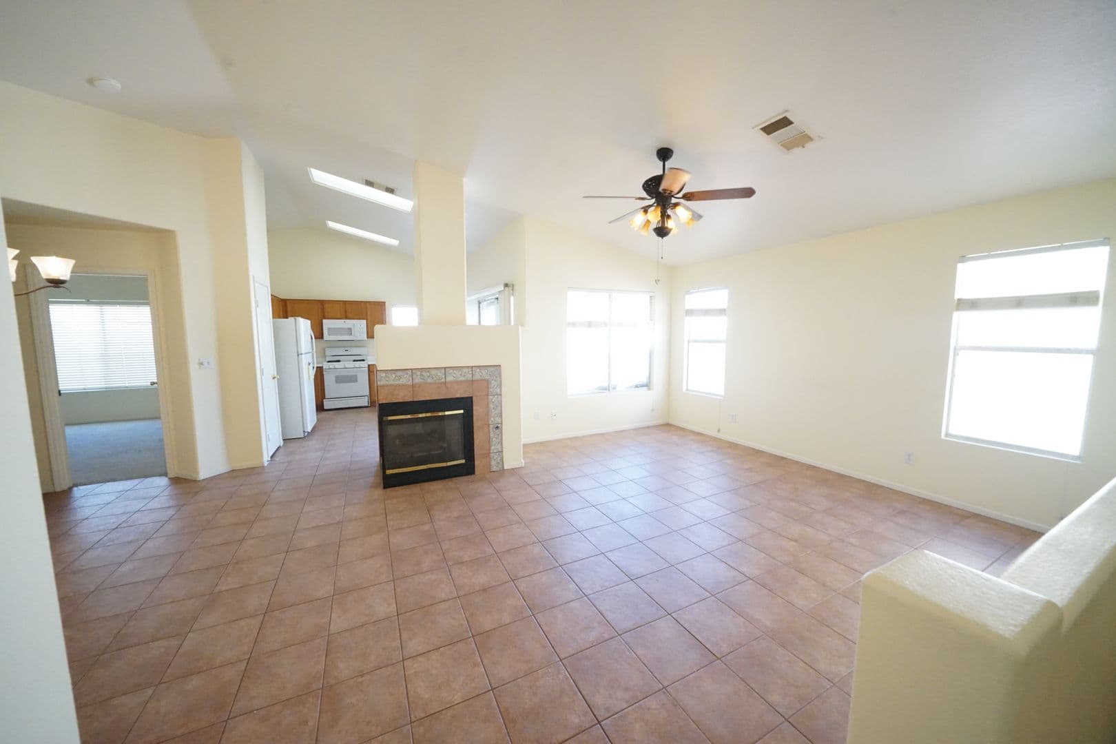 Henderson House: 700 Pine Field Ln