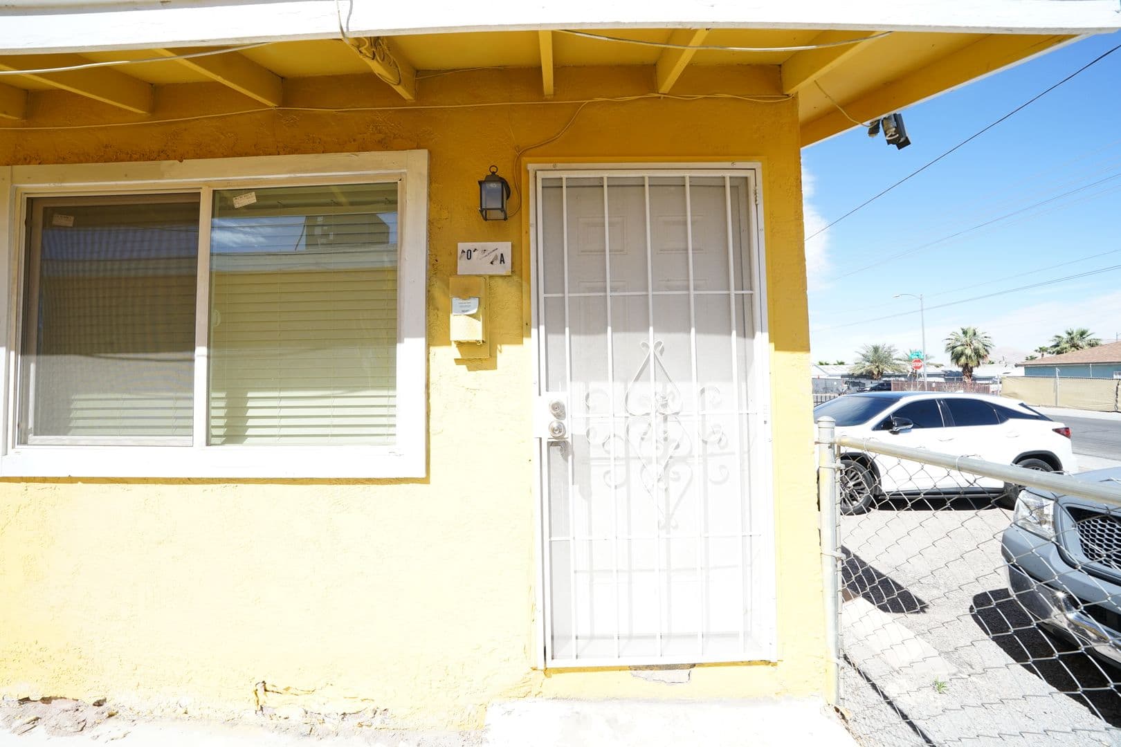 Las Vegas Apartment: 214 S 14th St
