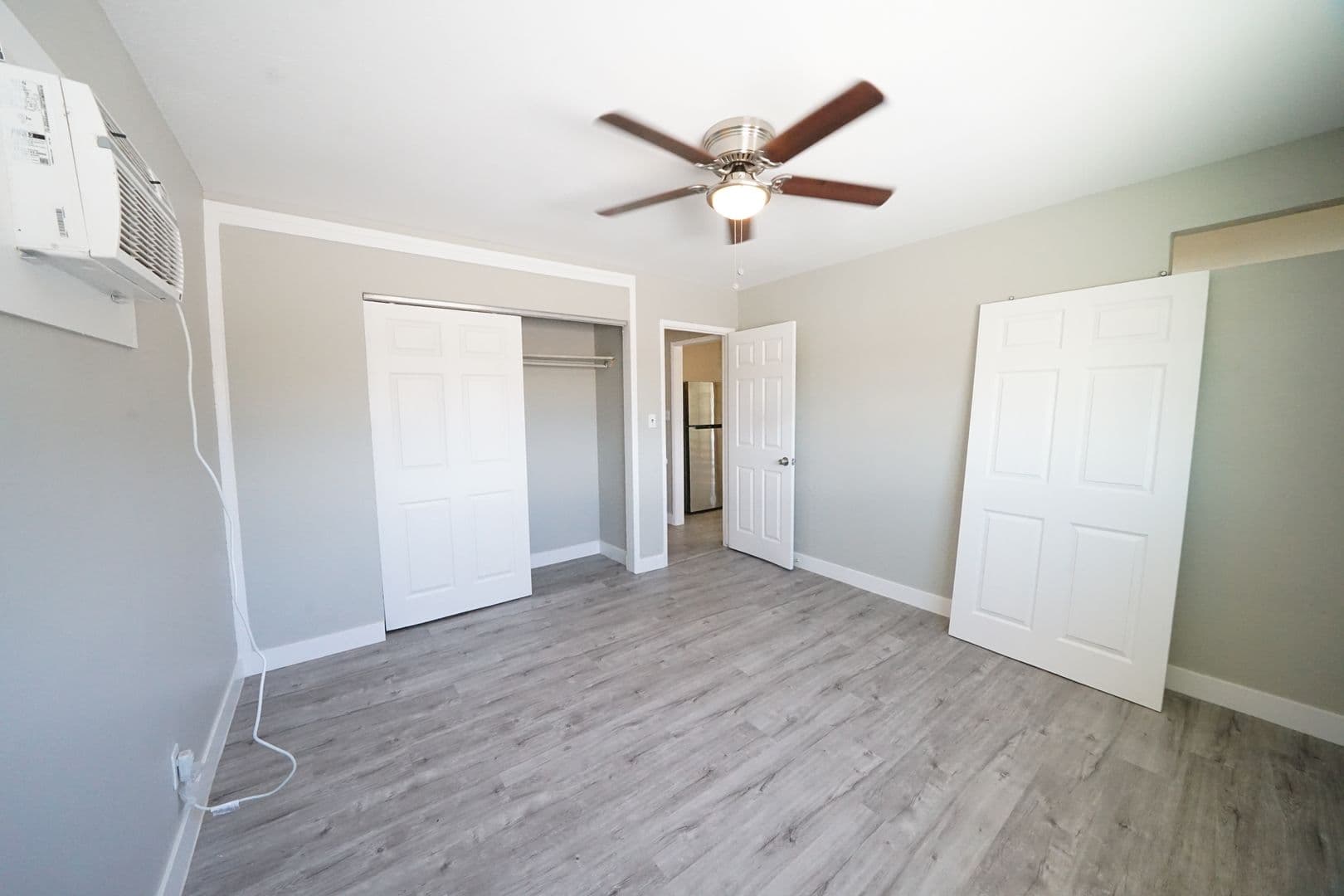 Las Vegas Apartment: 214 S 14th St