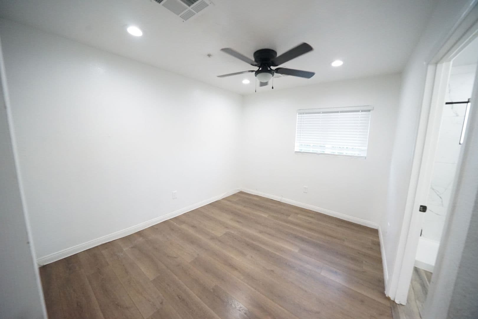 Las Vegas Apartment: 1175 S Mojave Rd