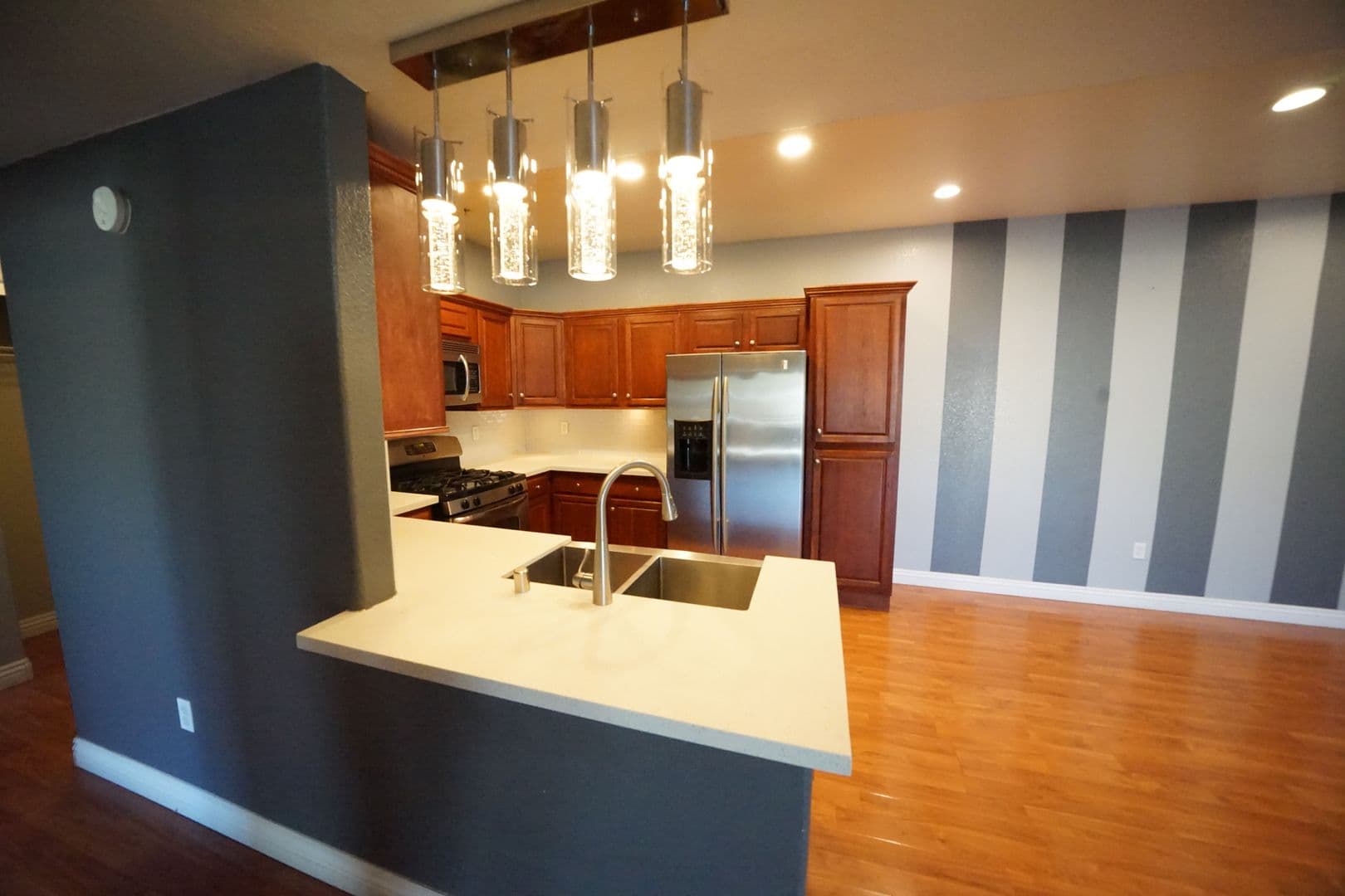 Henderson Condo: 2291 W Horizon Ridge Pkwy #4220