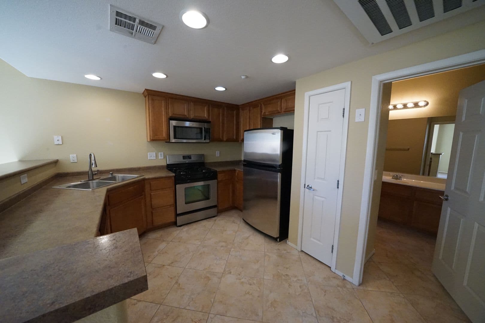 Henderson Condo: 50 Aura De Blanco St #1103