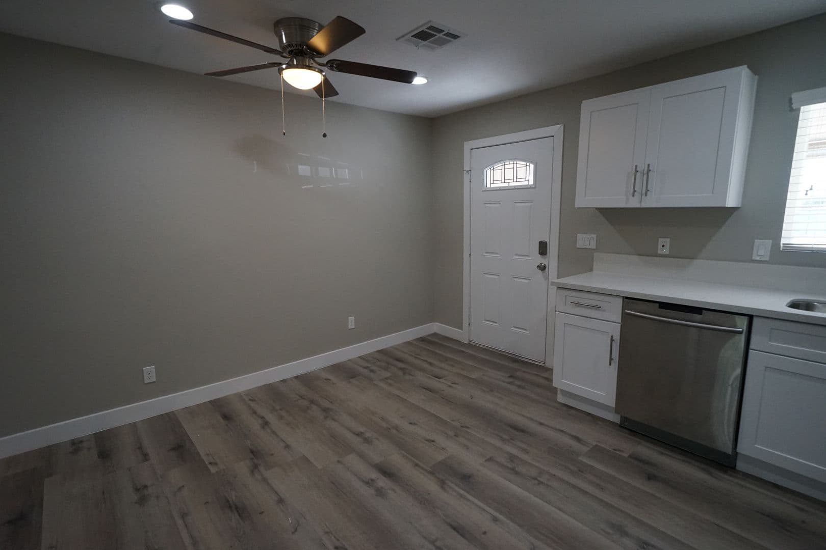 Las Vegas Apartment: 1175 S Mojave Rd