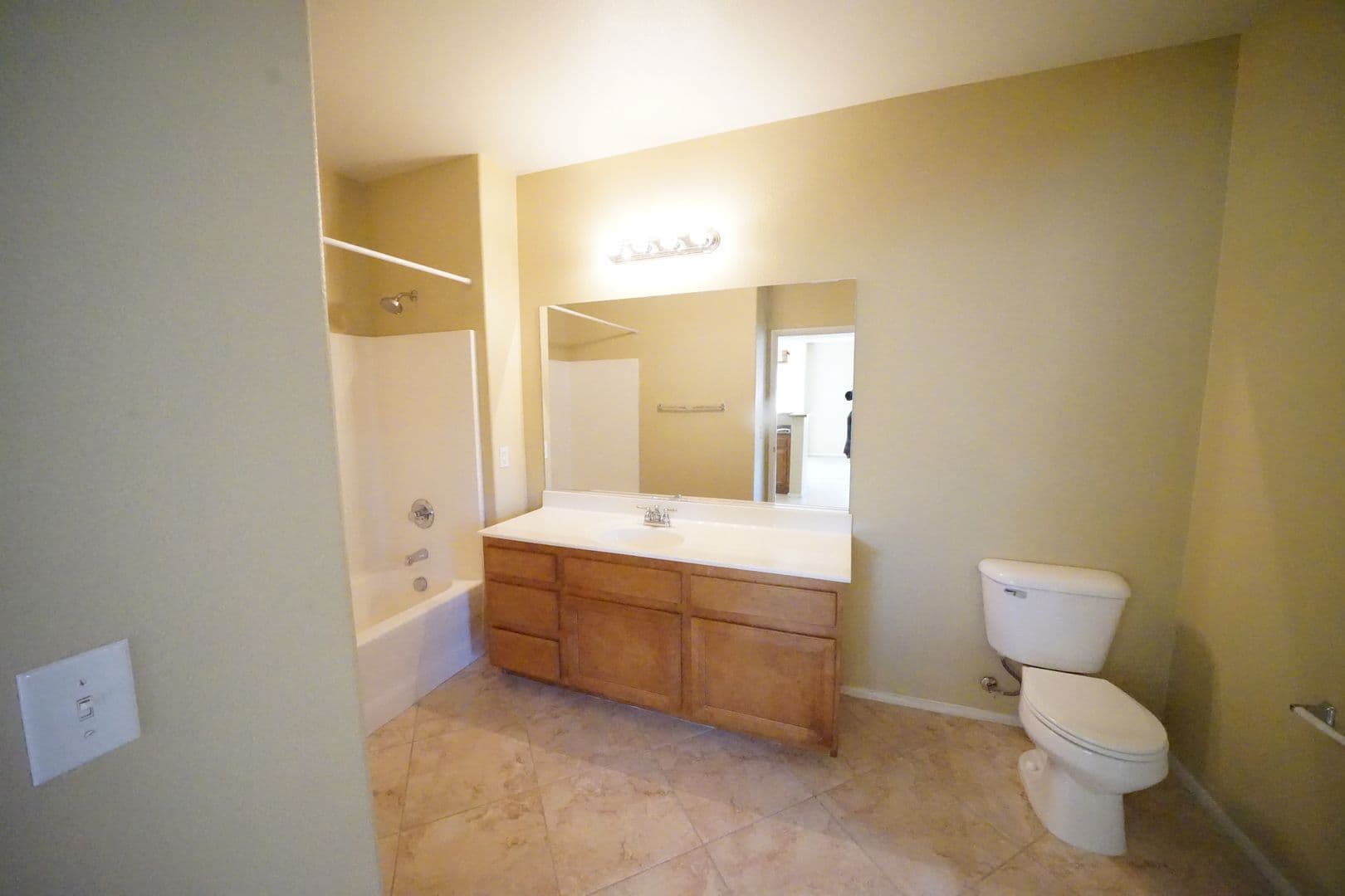 Henderson Condo: 50 Aura De Blanco St #1103