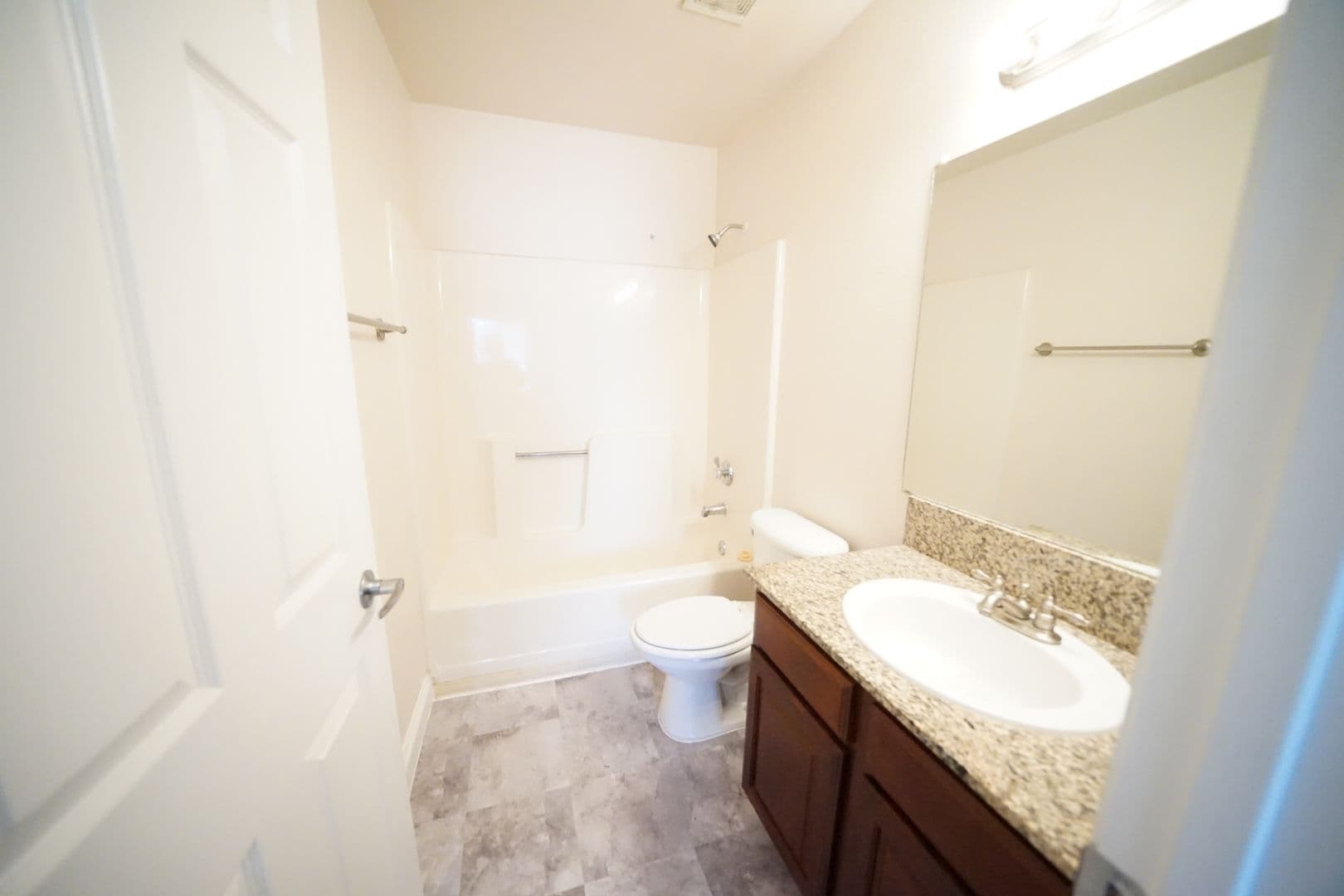 Las Vegas House: 5146 S Jones Blvd #104 - Bldg #2