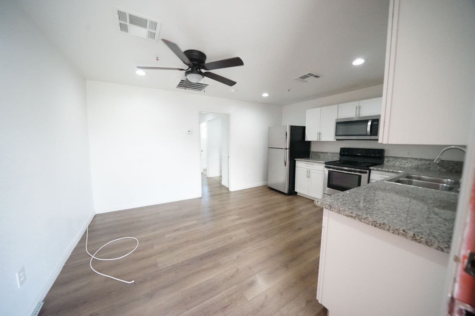 Las Vegas Apartment: 1175 S Mojave Rd