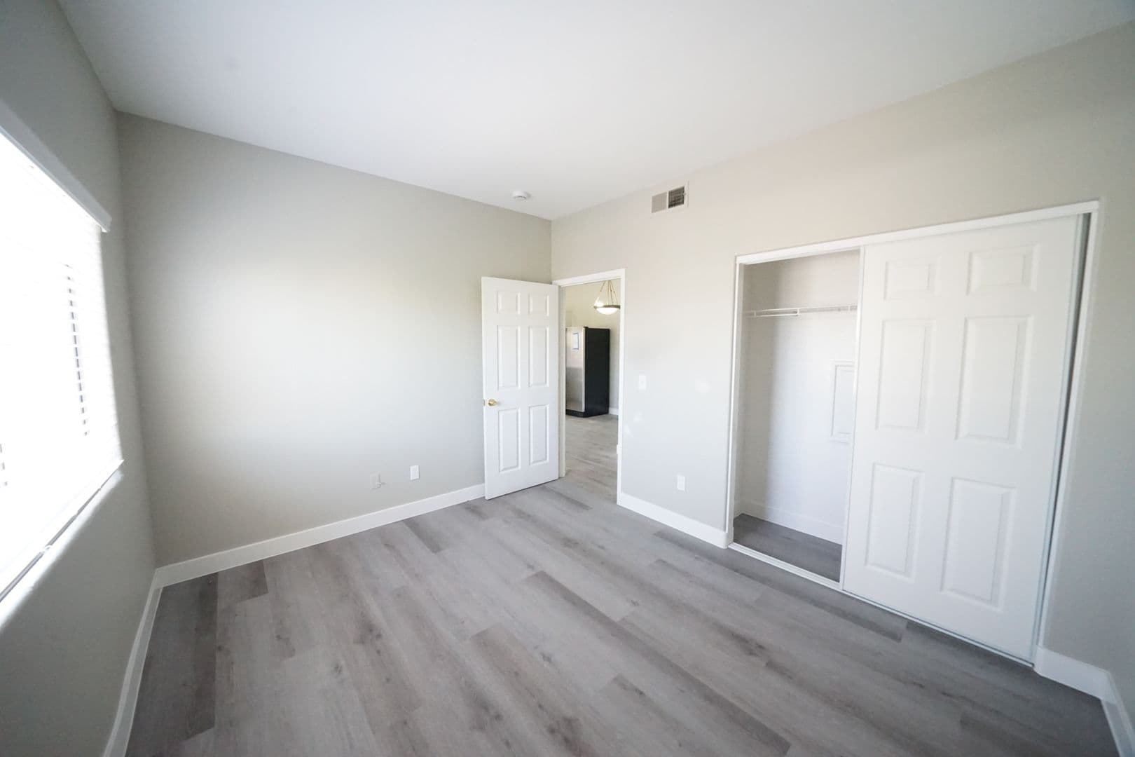 Las Vegas Condo: 5655 E Sahara Ave #2038