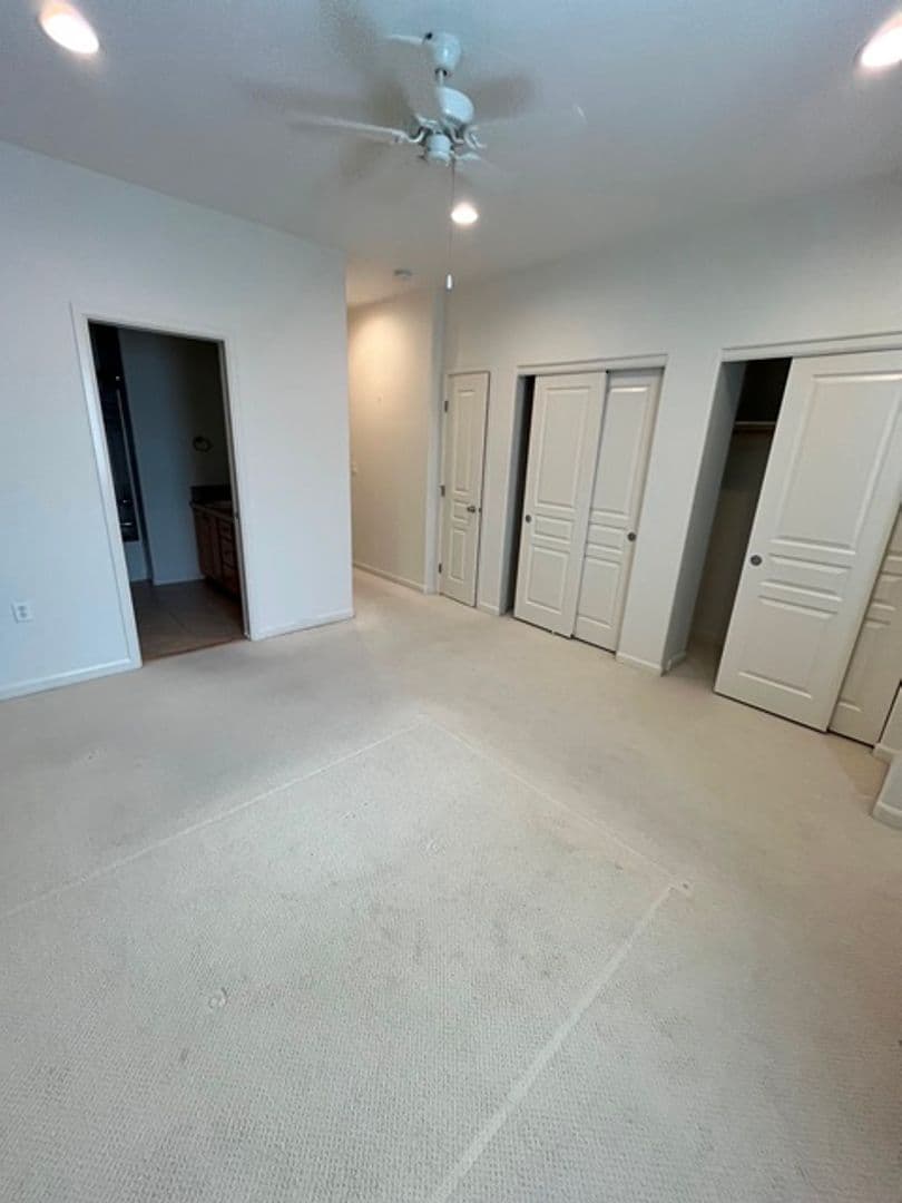 Beaverton Condo: 10308 SW Hollyridge Lane