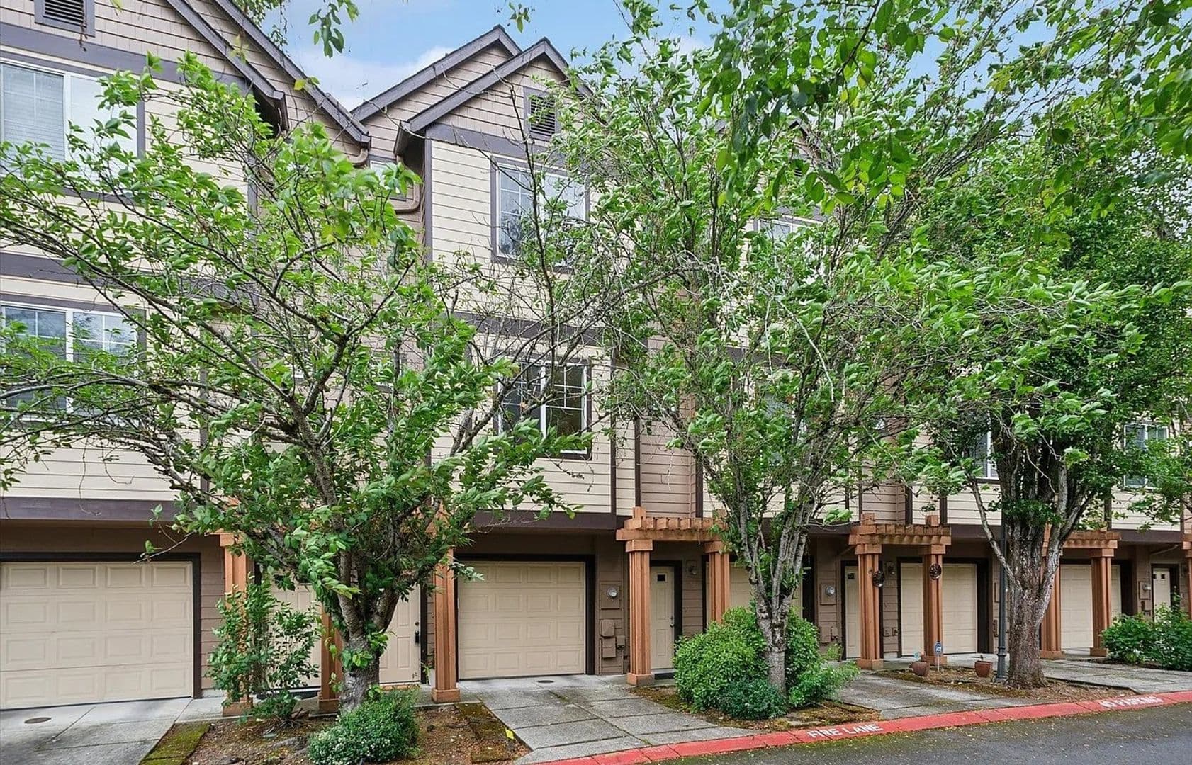 Beaverton House: 775 SW Dillan Drive