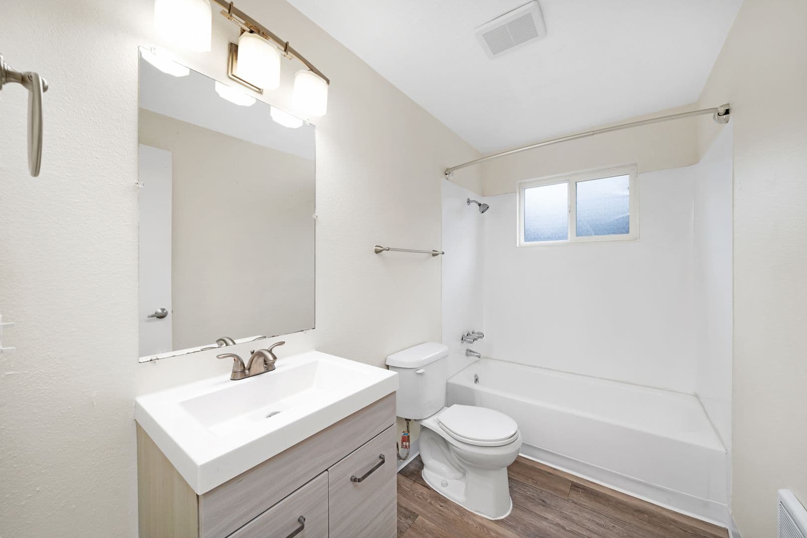 Tigard Apartment: 7582 SW Hunziker Road