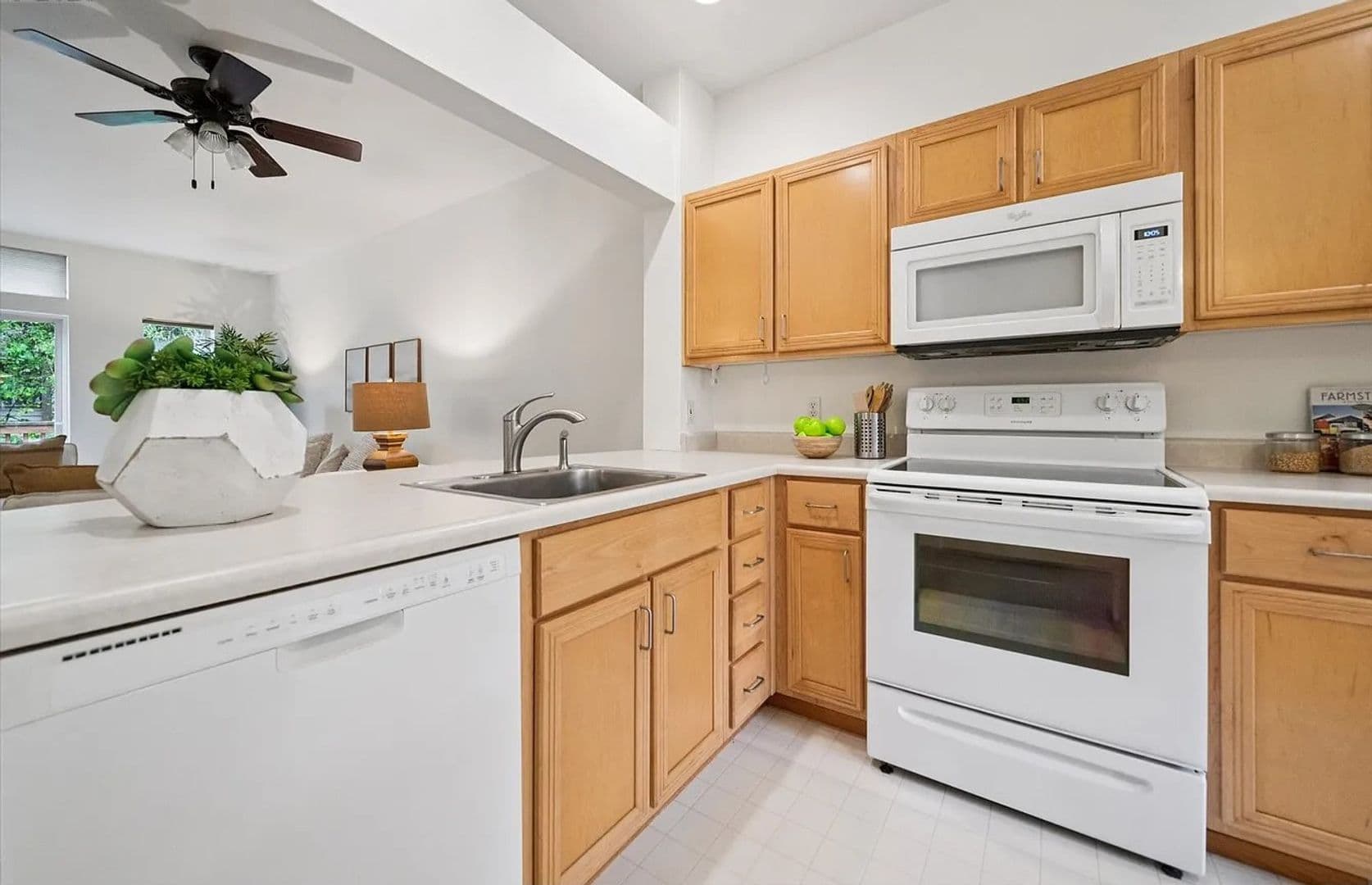 Beaverton House: 775 SW Dillan Drive