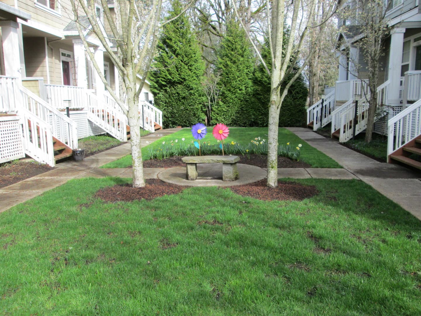 Beaverton Townhome: 15921 SW Mortondale Lane