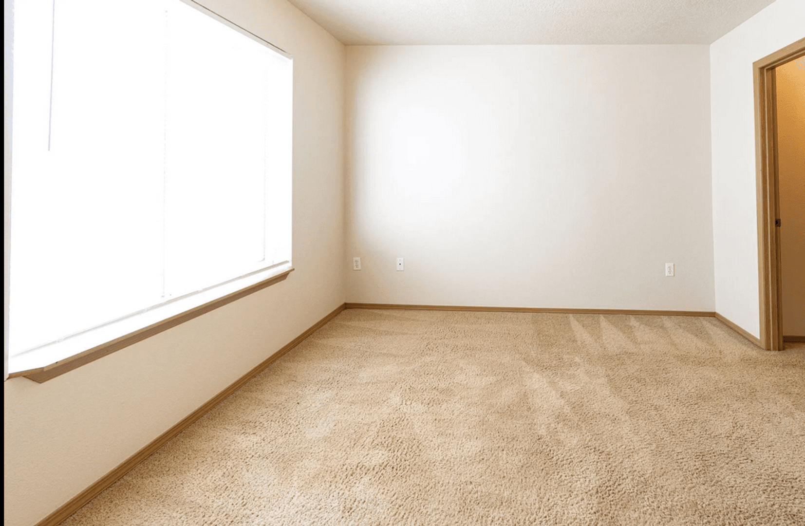 Milwaukie Apartment: 18304 SE Abernethy Ln.