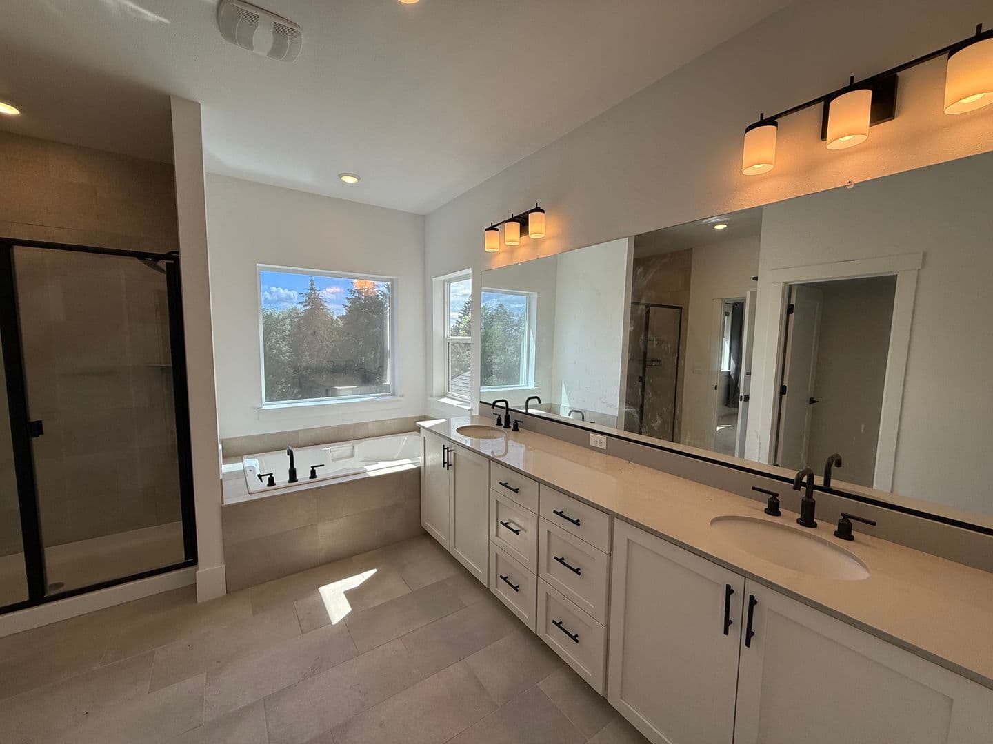 Beaverton House: 17820 SW Maiden Court