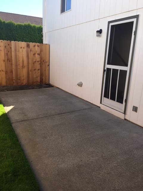 Hillsboro House: 6229 SE Mariner Way
