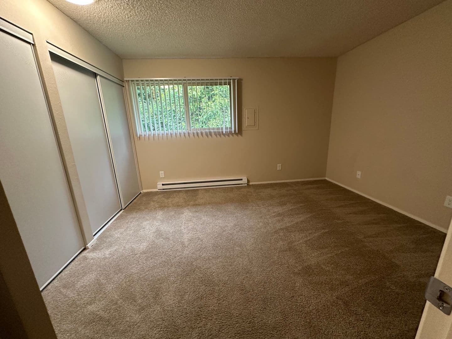 Milwaukie Apartment: 2311 SE Courtney Ave.