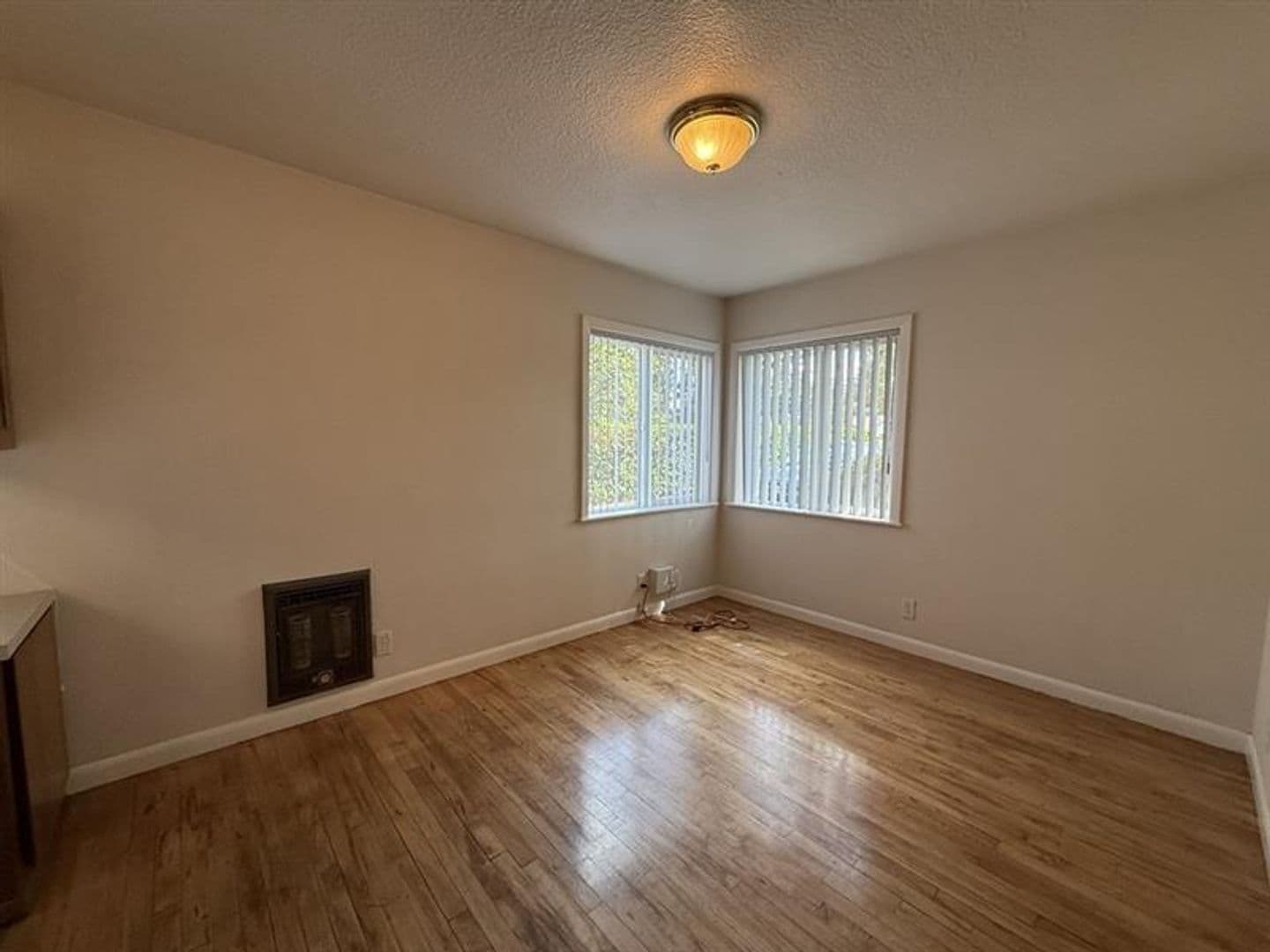 Hillsboro House: 4429 SE Witchhazel Road