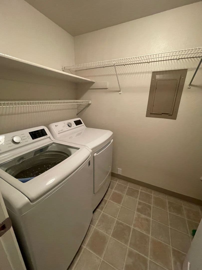 Beaverton Townhome: 11775 SW Boones Bend Drive