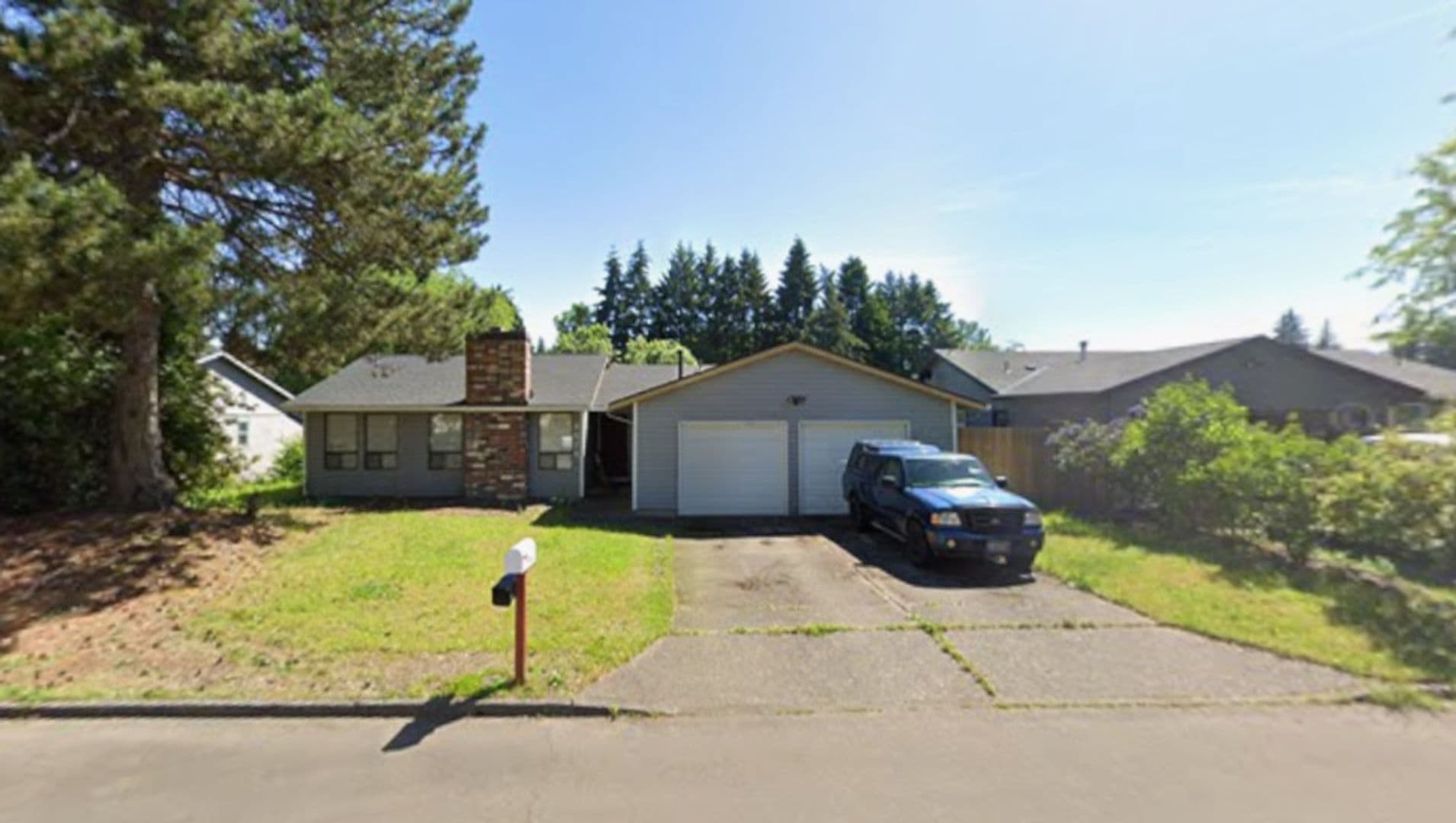 Aloha House: 4674 SW Stoddard Drive
