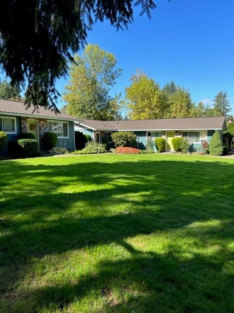 Aloha Apartment: 18850 SW Farmington Rd.