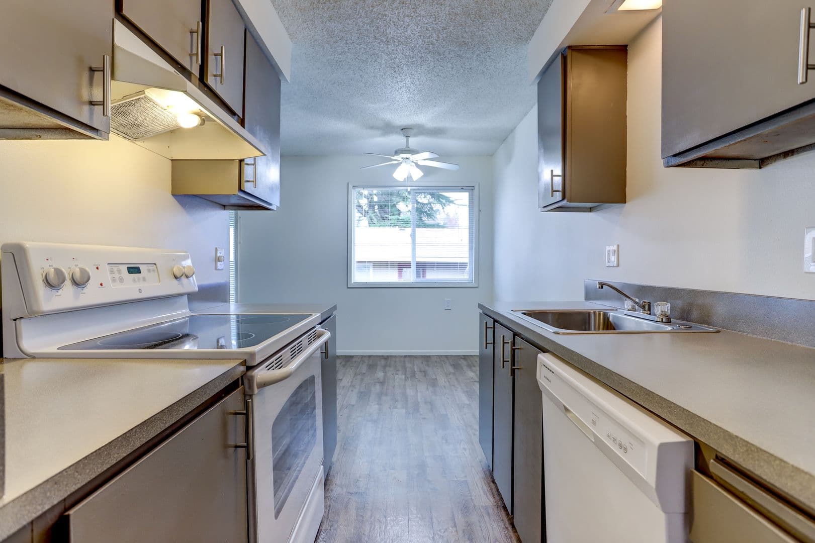 Beaverton Apartment: 3775 SW 108th Avenue